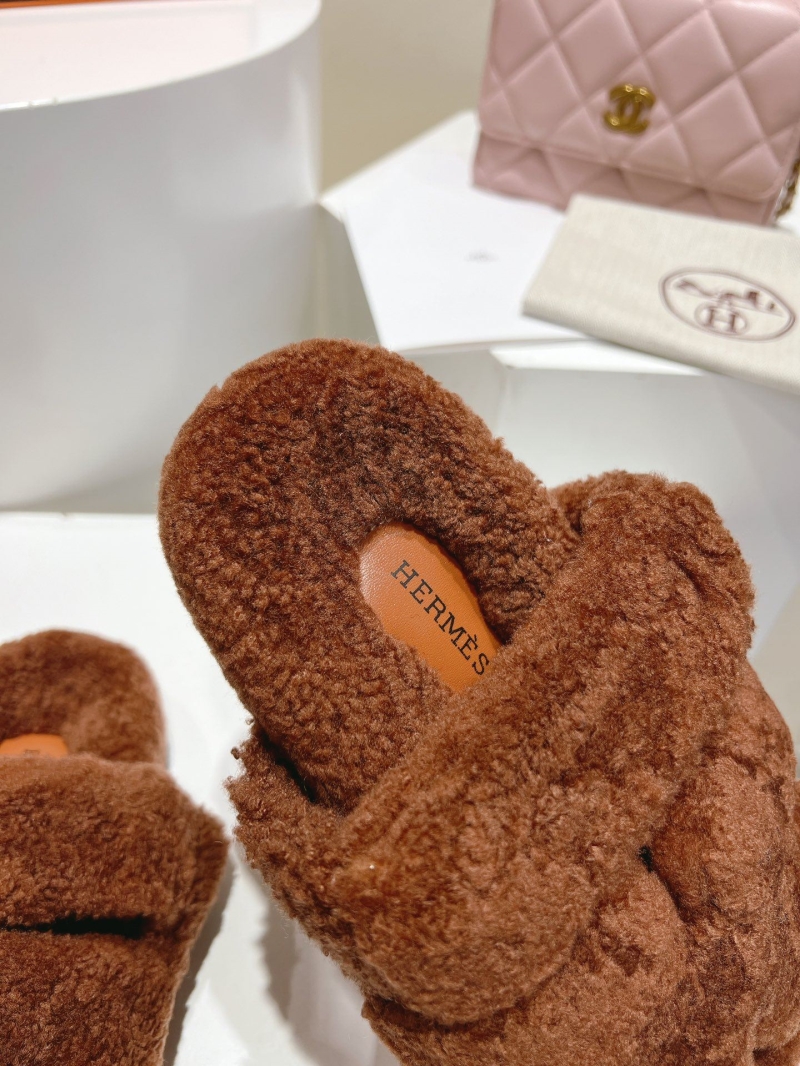 Hermes Slippers